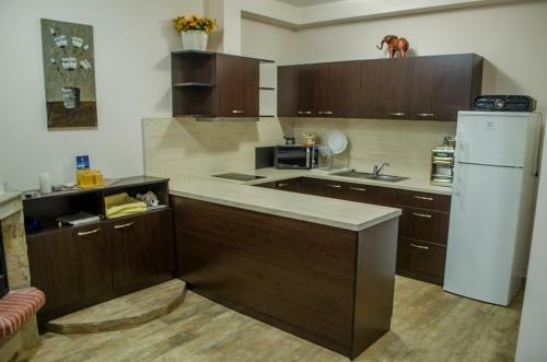 Hostal Guest House Dinevi
