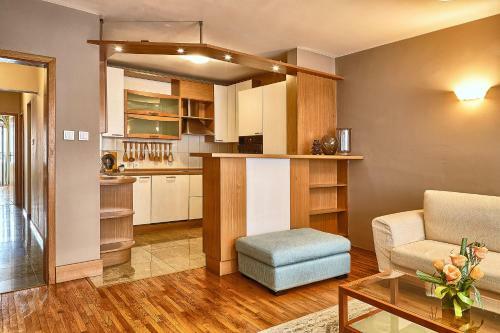 Baratero City II Apartments