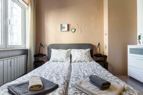 Apartment 11