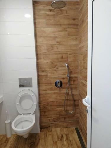 Select Apartment