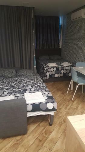 Select Apartment