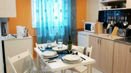 Urban Stay Apartment