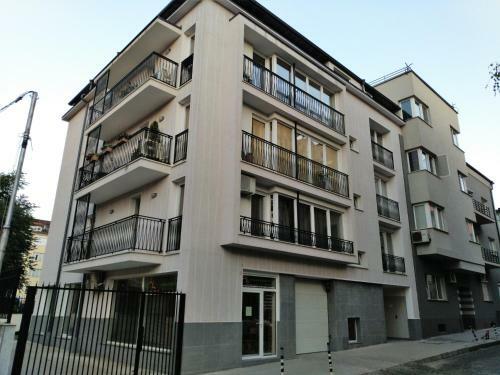 Baratero Opera Apartments