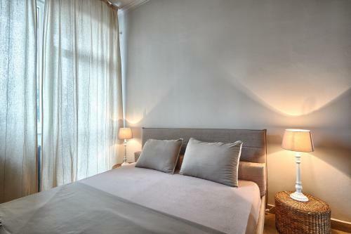 Baratero Opera Apartments