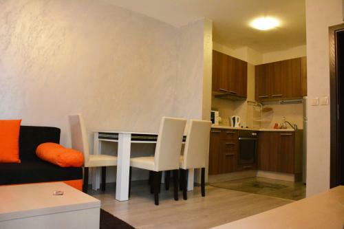Lubata Apartments Single Suits