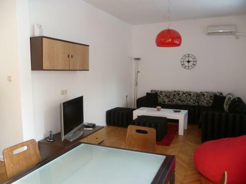 Stefani Apartments
