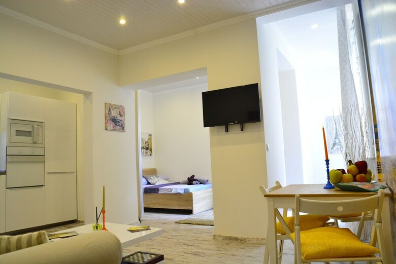 William Gladstone Apartment