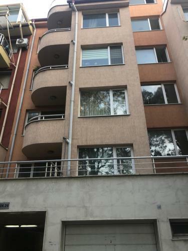Rakovski Apartment Gn