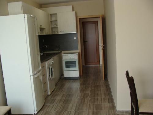 Apartments Georgos