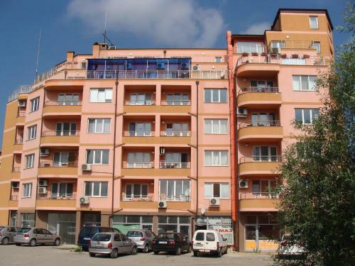 Apartments Georgos