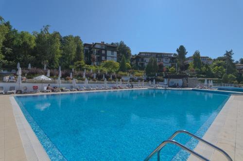 Family Apartment Near Sozopol