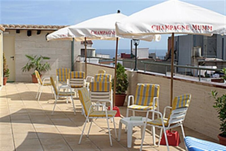Apartamentos Rosa Clara