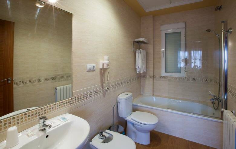 Hotel Los Chiles, 3***