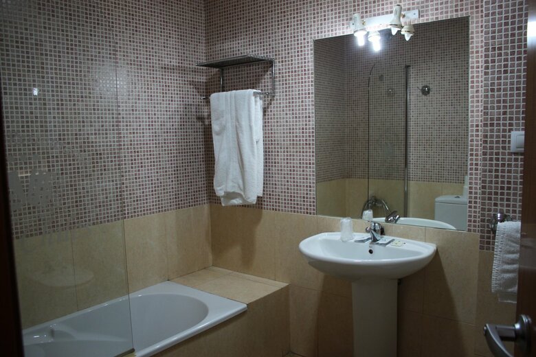Hotel Los Chiles, 3***
