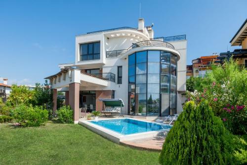 Villa Luxury House On Buzhaka