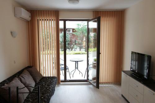 Lucky Apartments In Horizont Complex