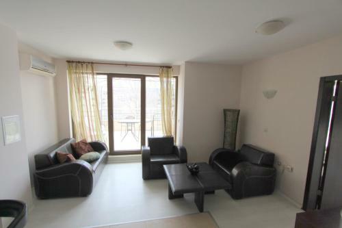 Lucky Apartments In Horizont Complex