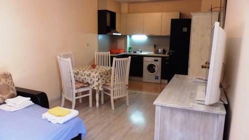 Lucky Apartments In Horizont Complex