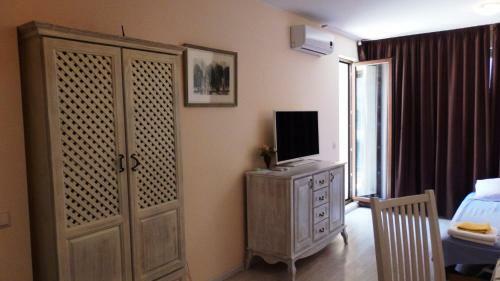 Lucky Apartments In Horizont Complex