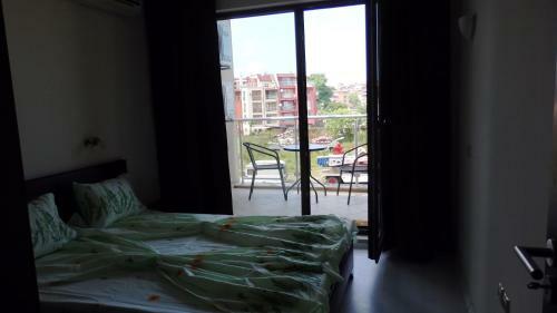 Lucky Apartments In Horizont Complex