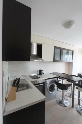 Lucky Apartments In Horizont Complex