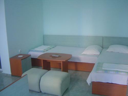 Hostal Rooms And Apartments Vili