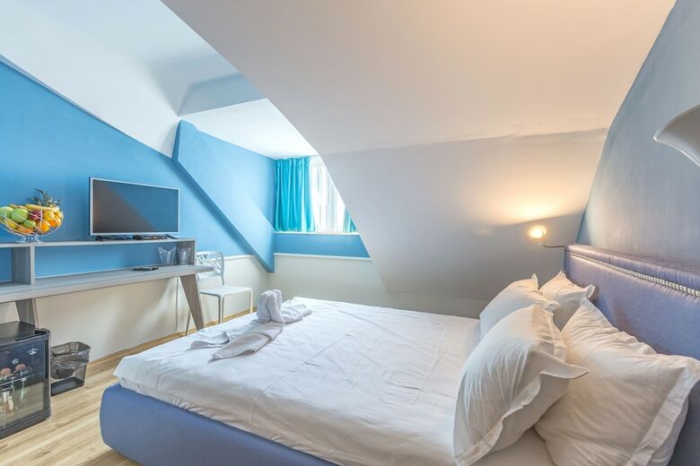 Boulevard Boutique Hotel