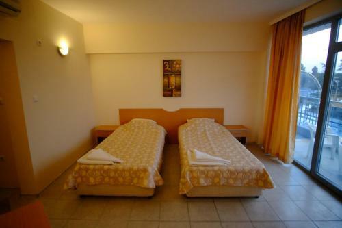 Persani Hotel