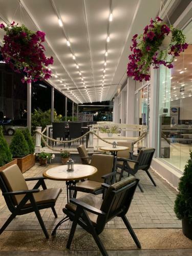 Persani Hotel