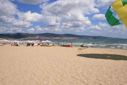 Sunny Beach Apartment 60
