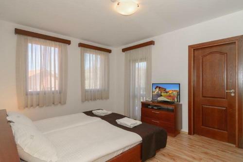 Villa Ivanovite Kashti