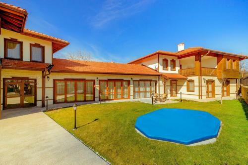 Villa Ivanovite Kashti