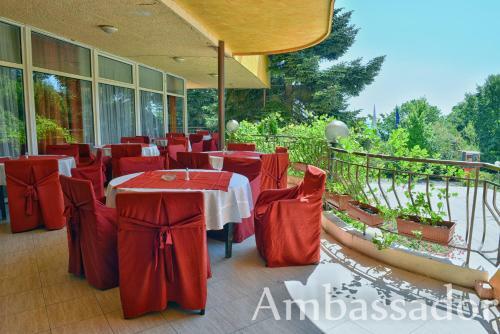 Hotel Ambassador