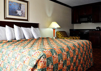 Clarion Hotel