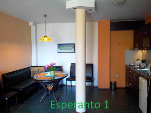 Esperanto Apartment