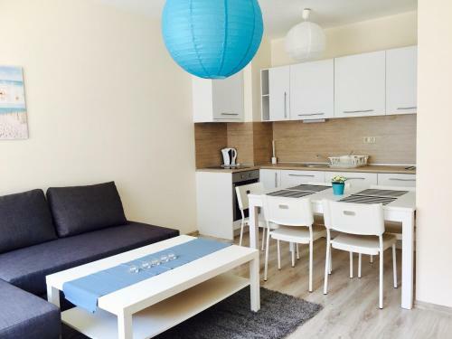 Psb Apartments In South Bay Beach Residence