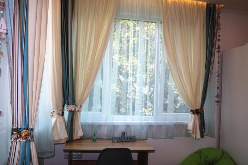 Sea Port Celebrity Apartment - Lets4holiday