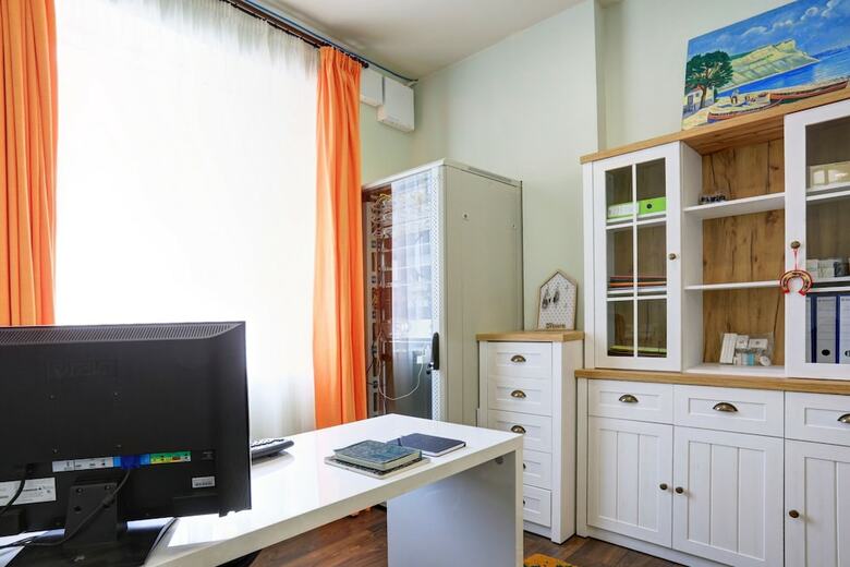 Hostal City Boutique Inn