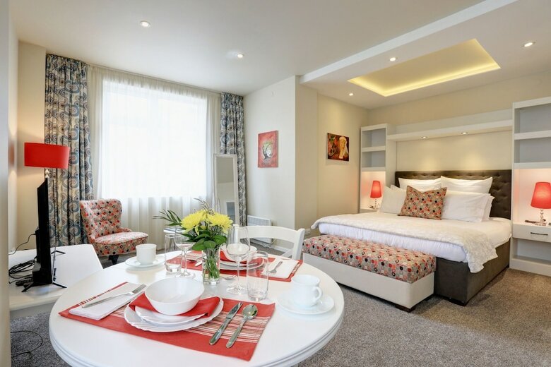 Hostal City Boutique Inn