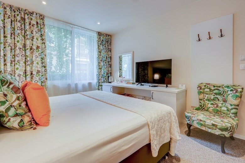 Hostal City Boutique Inn