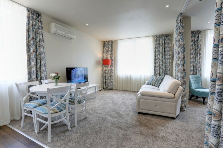Hostal City Boutique Inn