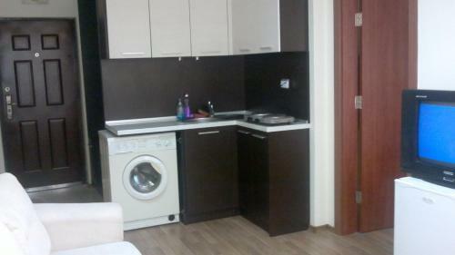 Lider Apartment Bakston