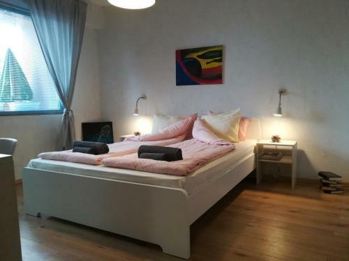 Apartment 17