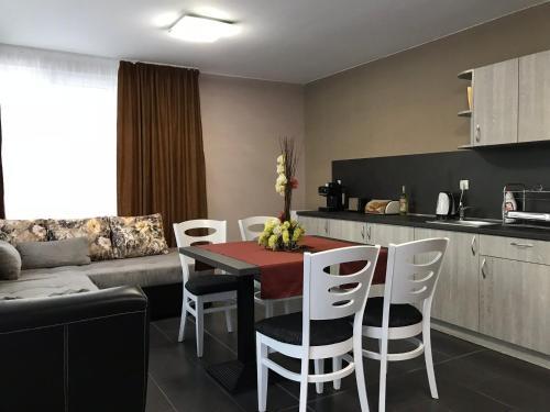 Apartments Orpheus Residence