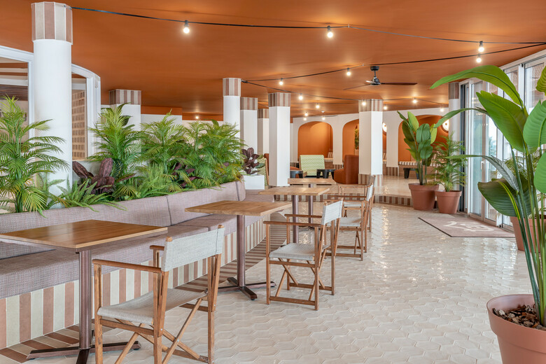 Hotel Tent Arenal