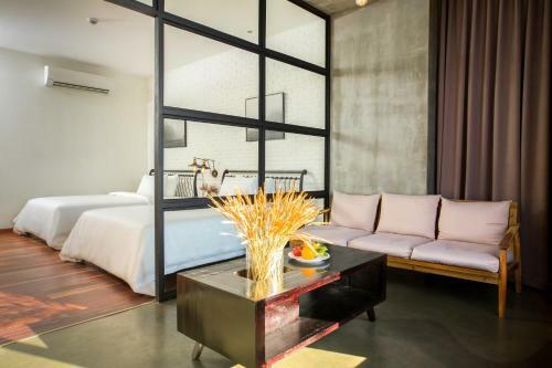 Eman-sim Boutique Hotel