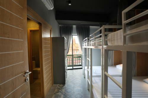 Rs III Location Hostel
