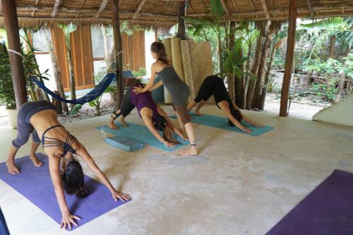 Lodge Blue Indigo Yoga Retreat
