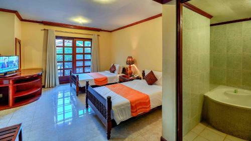 Suryavara Residence Hotel