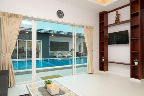 Villa Gorgeous House With Amazing Pool View | Full Amenities